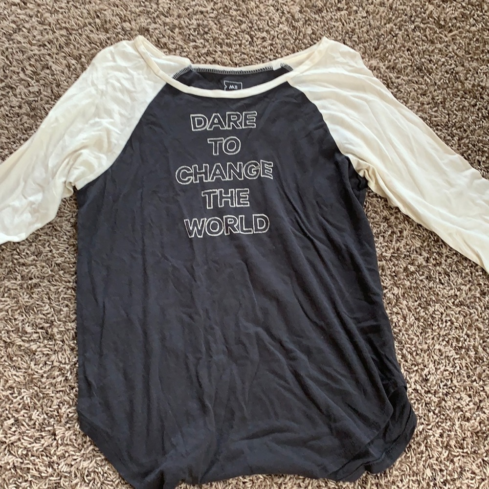Graphic tee